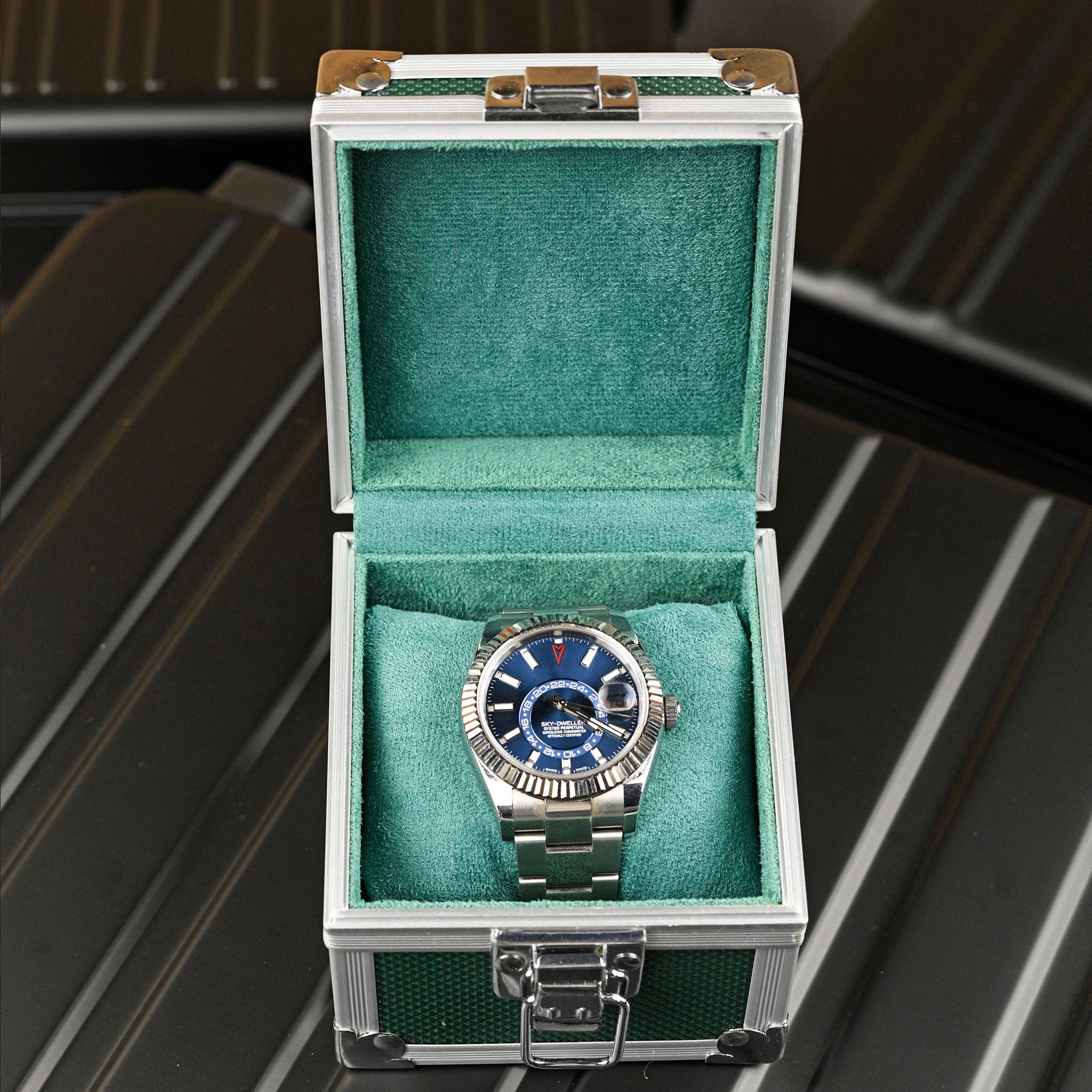 MINI SUITCASE WATCH CASE