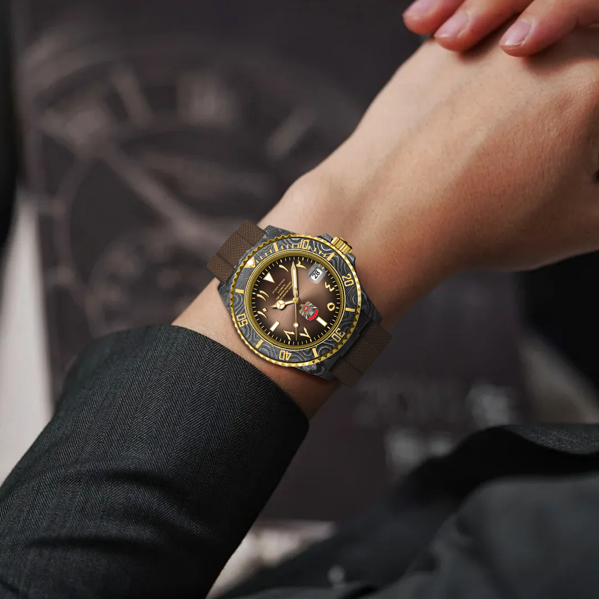 MONTRE HYDROCORE EN FIBRE DE CARBONE