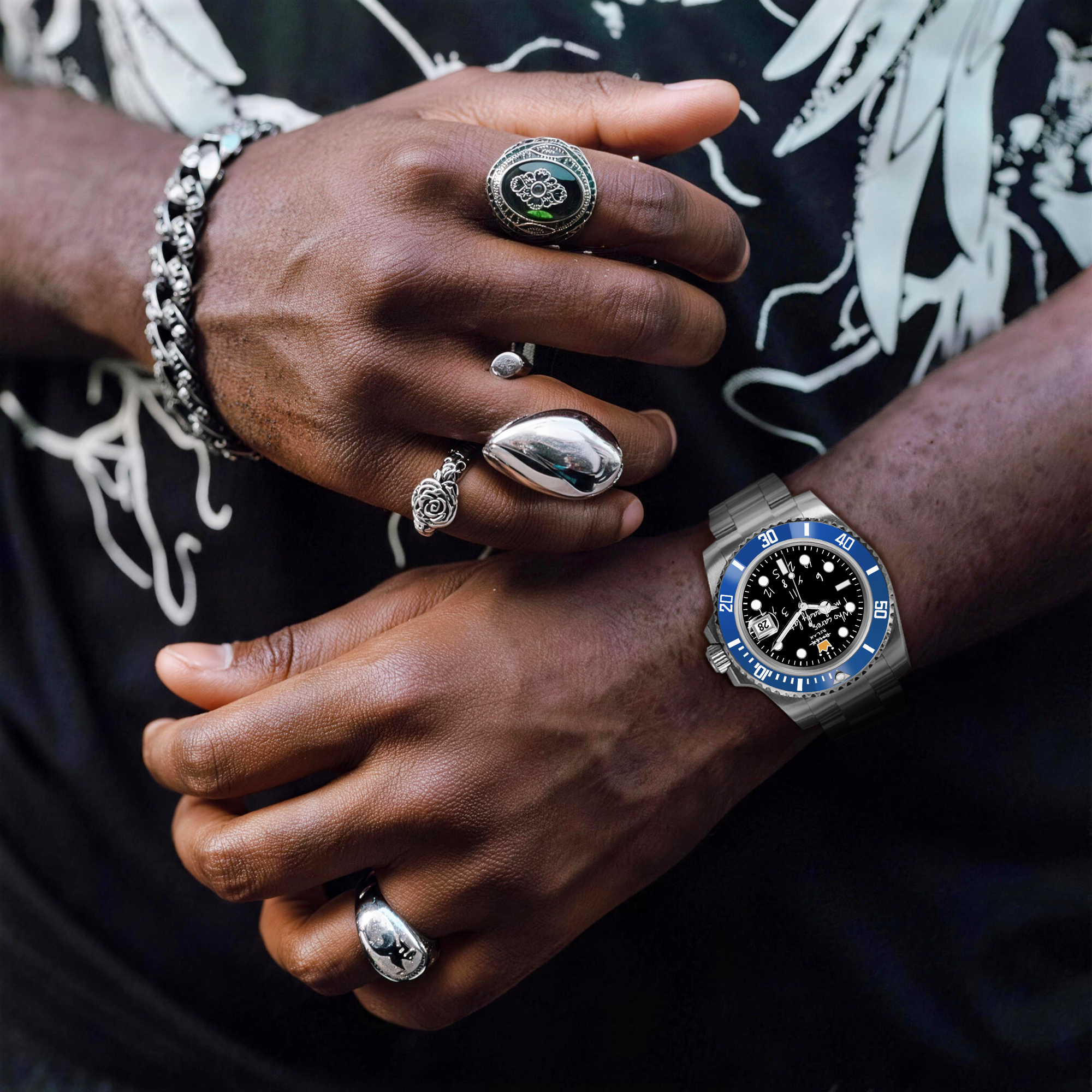 RELOJ CLÁSICO HYDROCORE