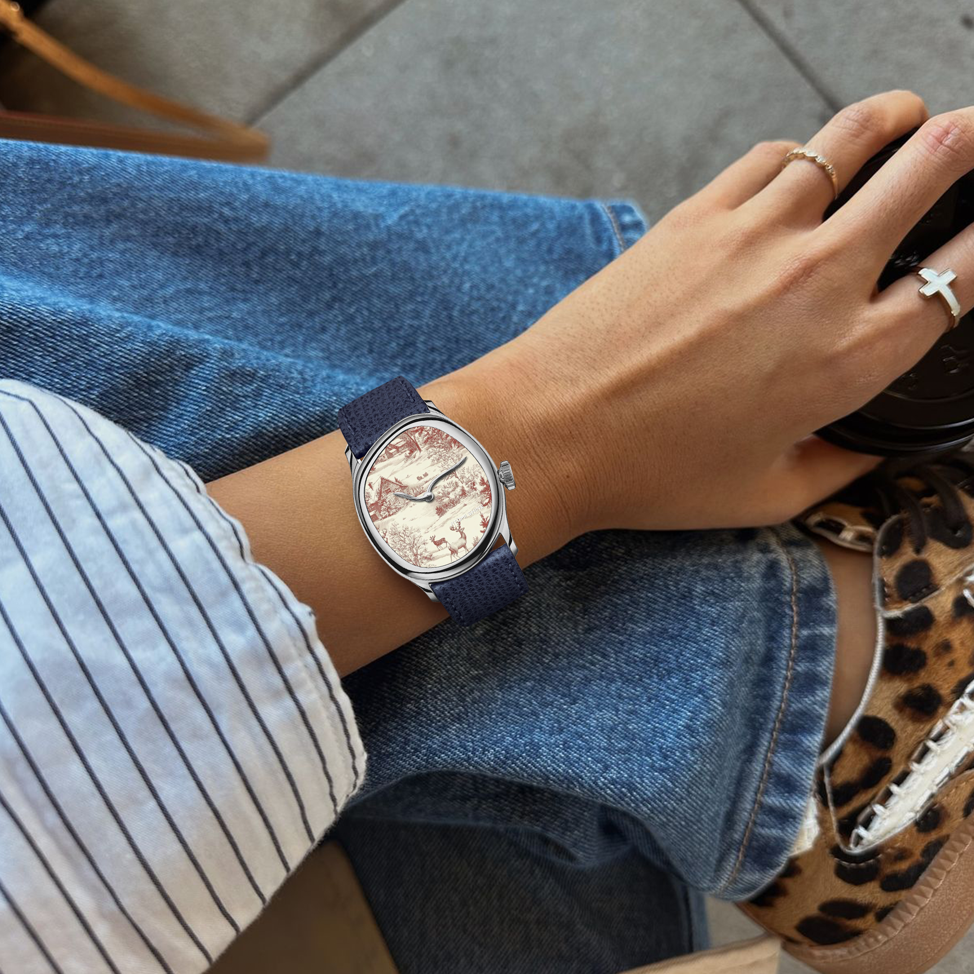 ILLUSION CLASSIC WATCH