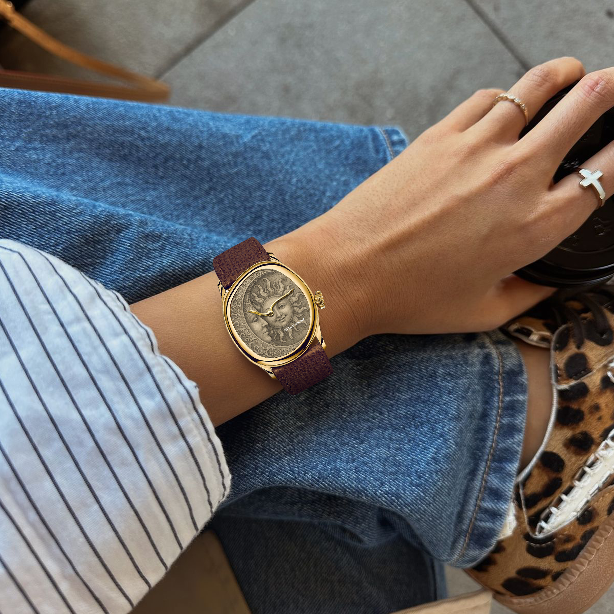 ILLUSION CLASSIC WATCH