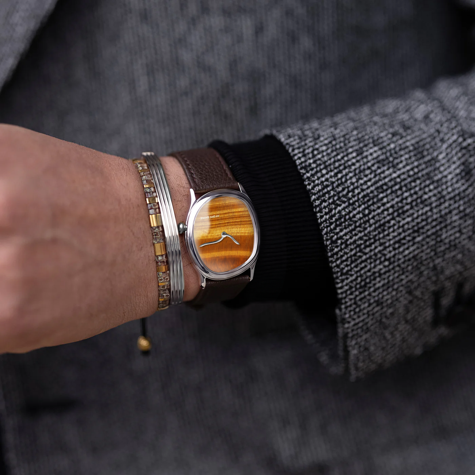ILLUSION CLASSIC WATCH