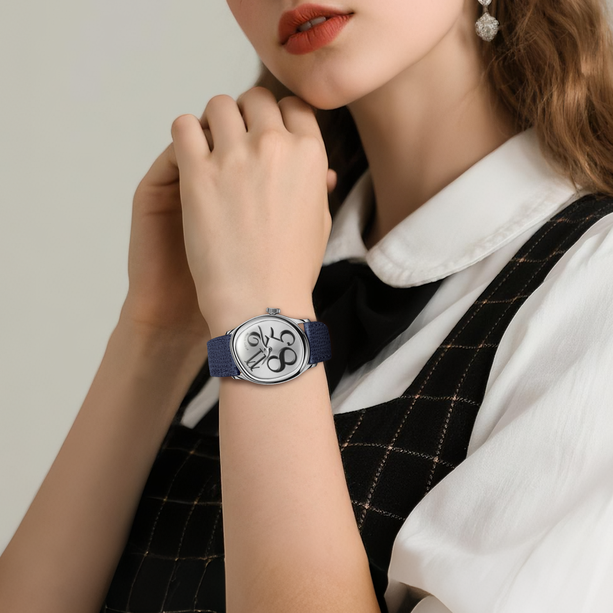 ILLUSION CLASSIC WATCH