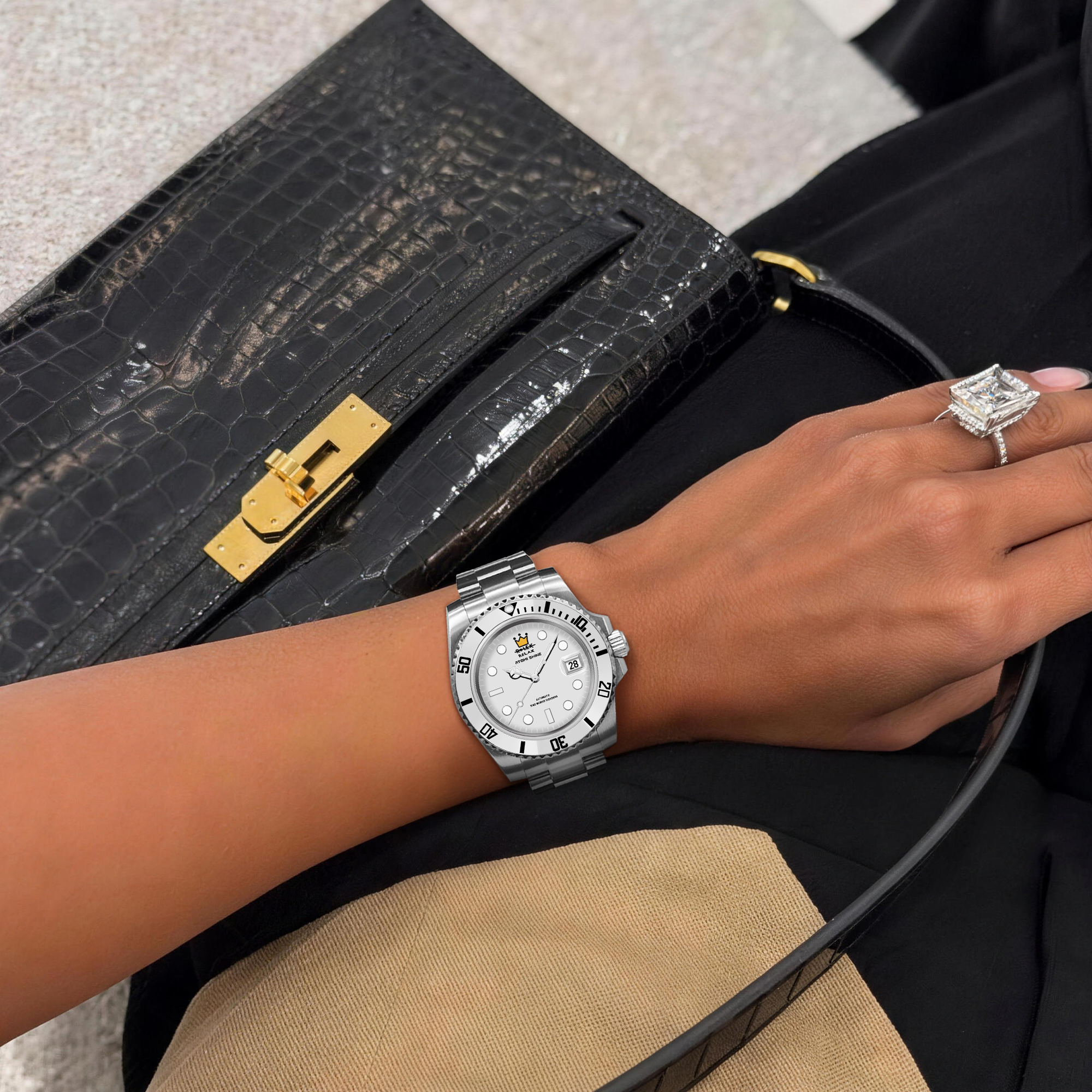RELOJ CLÁSICO HYDROCORE