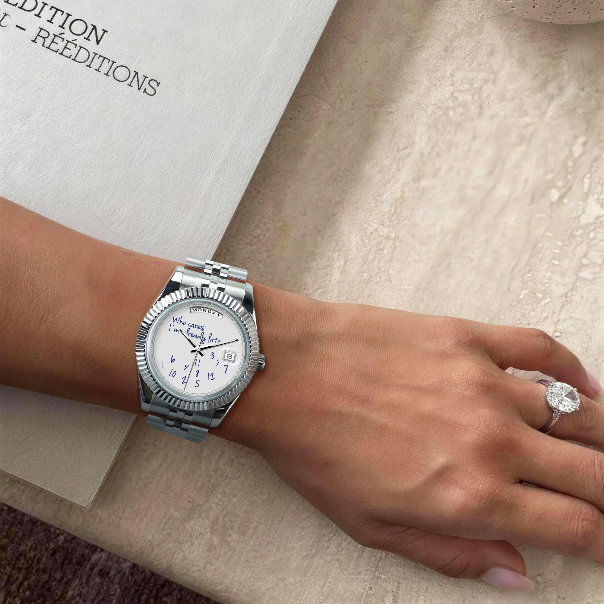 EONDATE MAXI CLASSIC WATCH