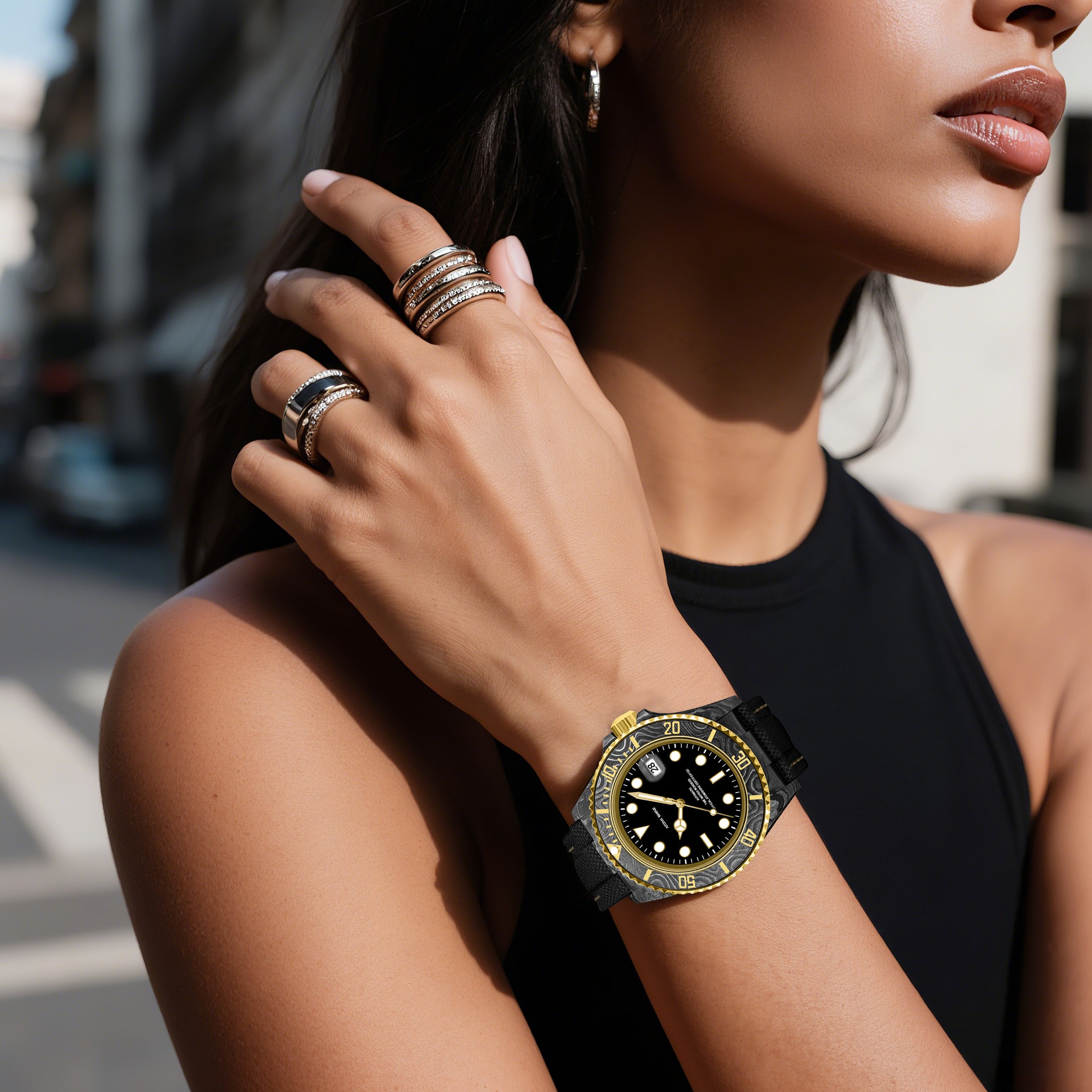 HYDROCORE UHREN AUS KARBONFASER