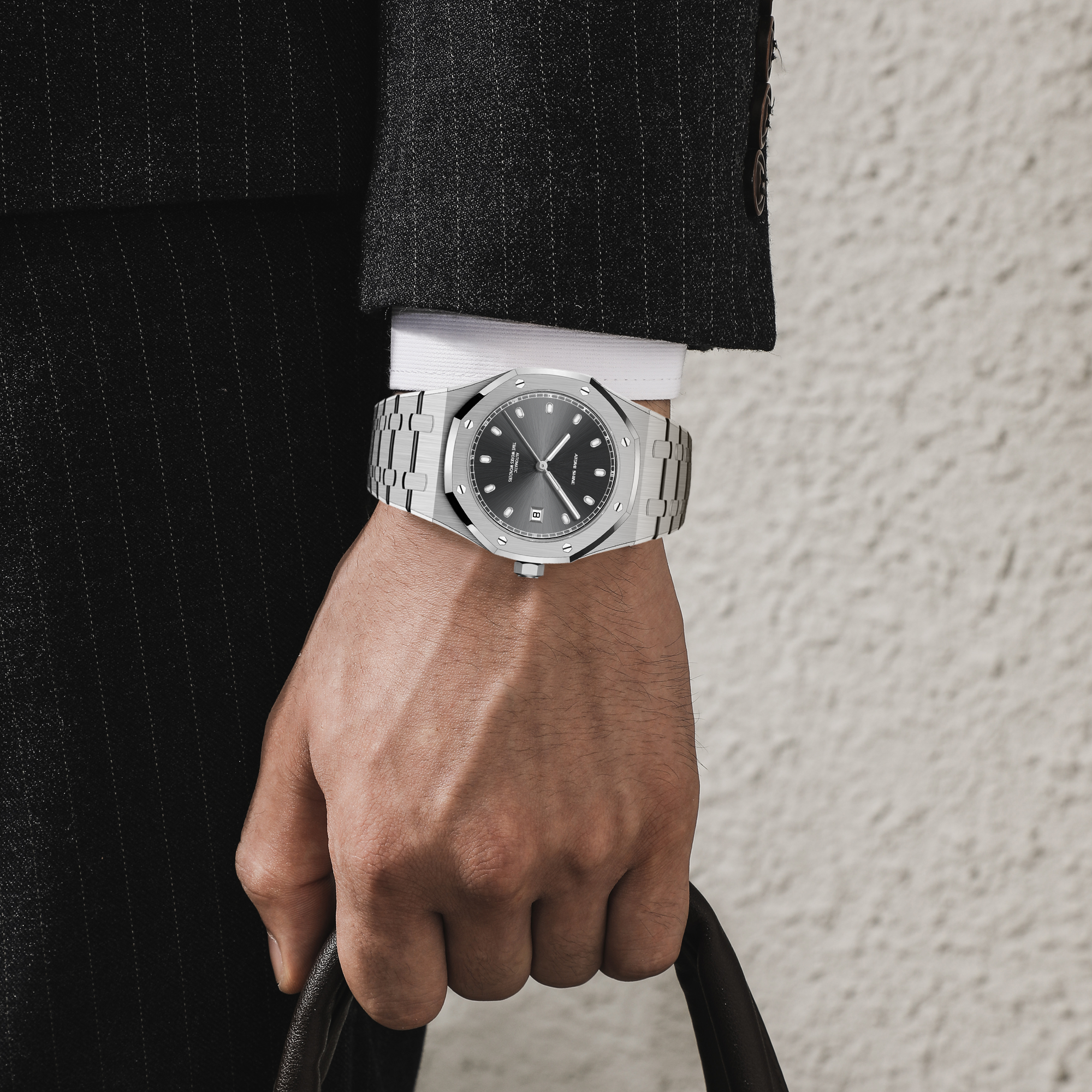 OCTAFORMA CLASSIC WATCH + OVAL CHARM GIFT SET
