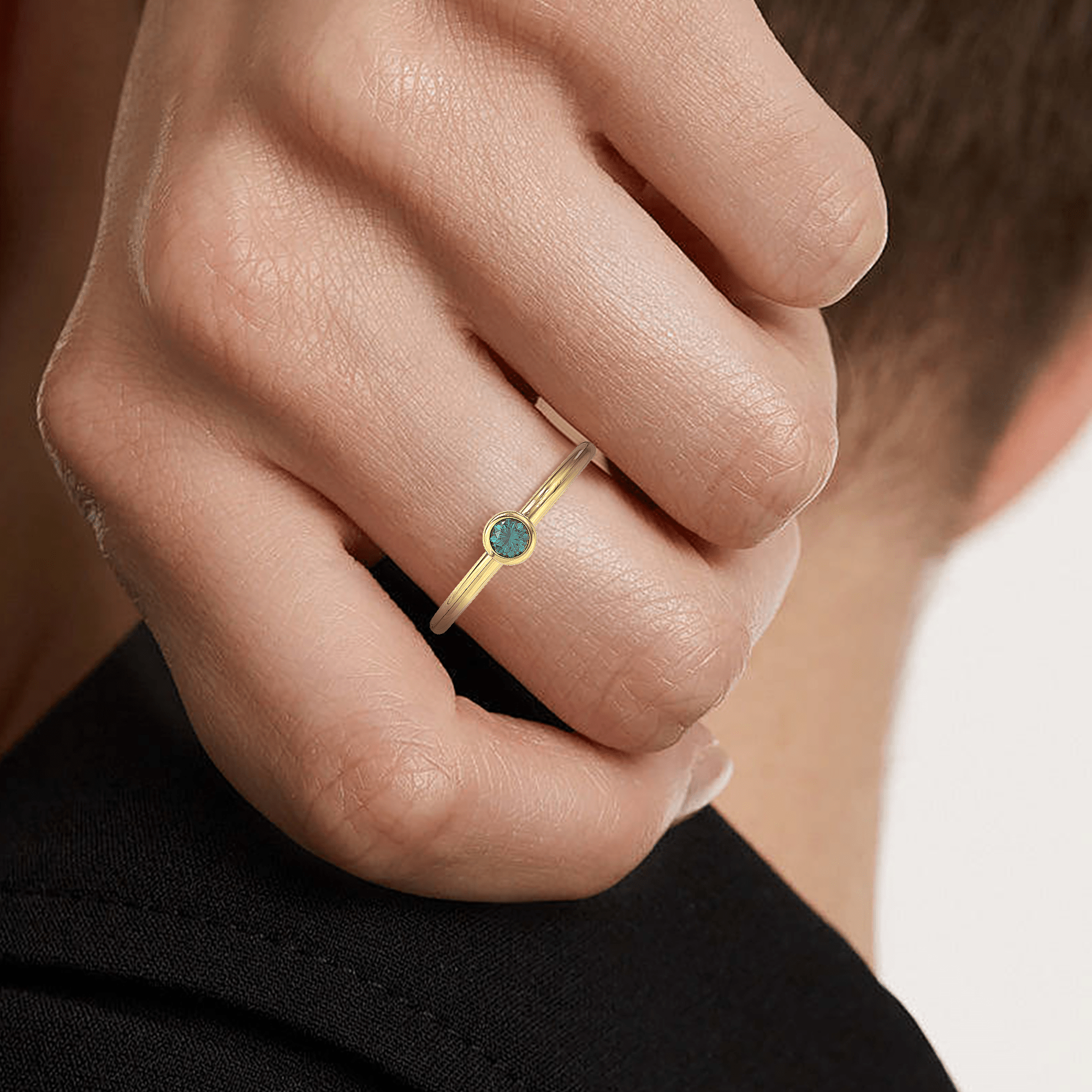 Radiant Minimalist Diamond Ring - Green Diamond - ATOMI SHINE
