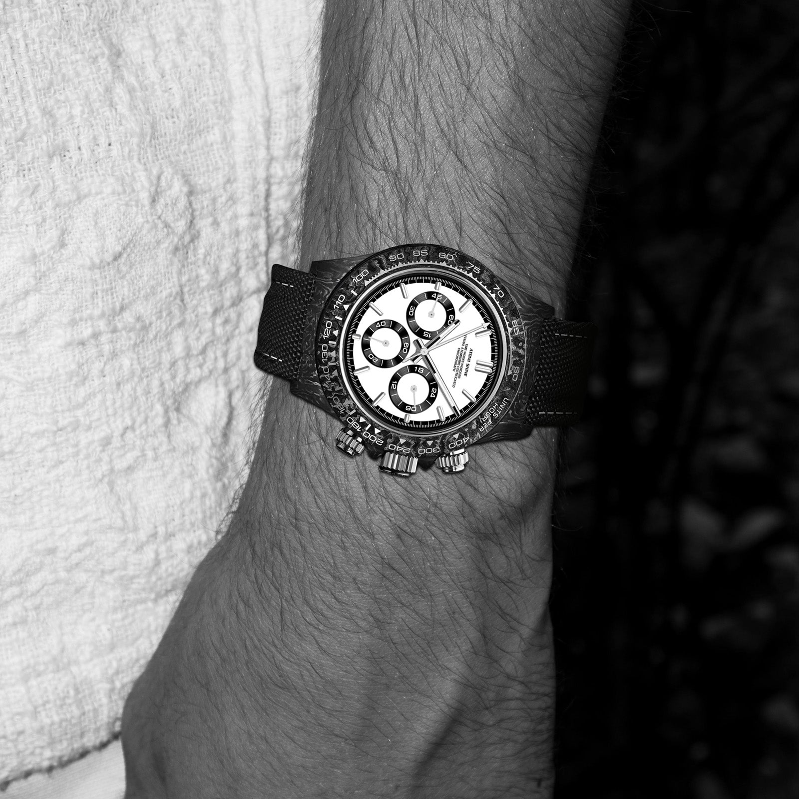 RELOJ DE FIBRA DE CARBONO VELOCIREX