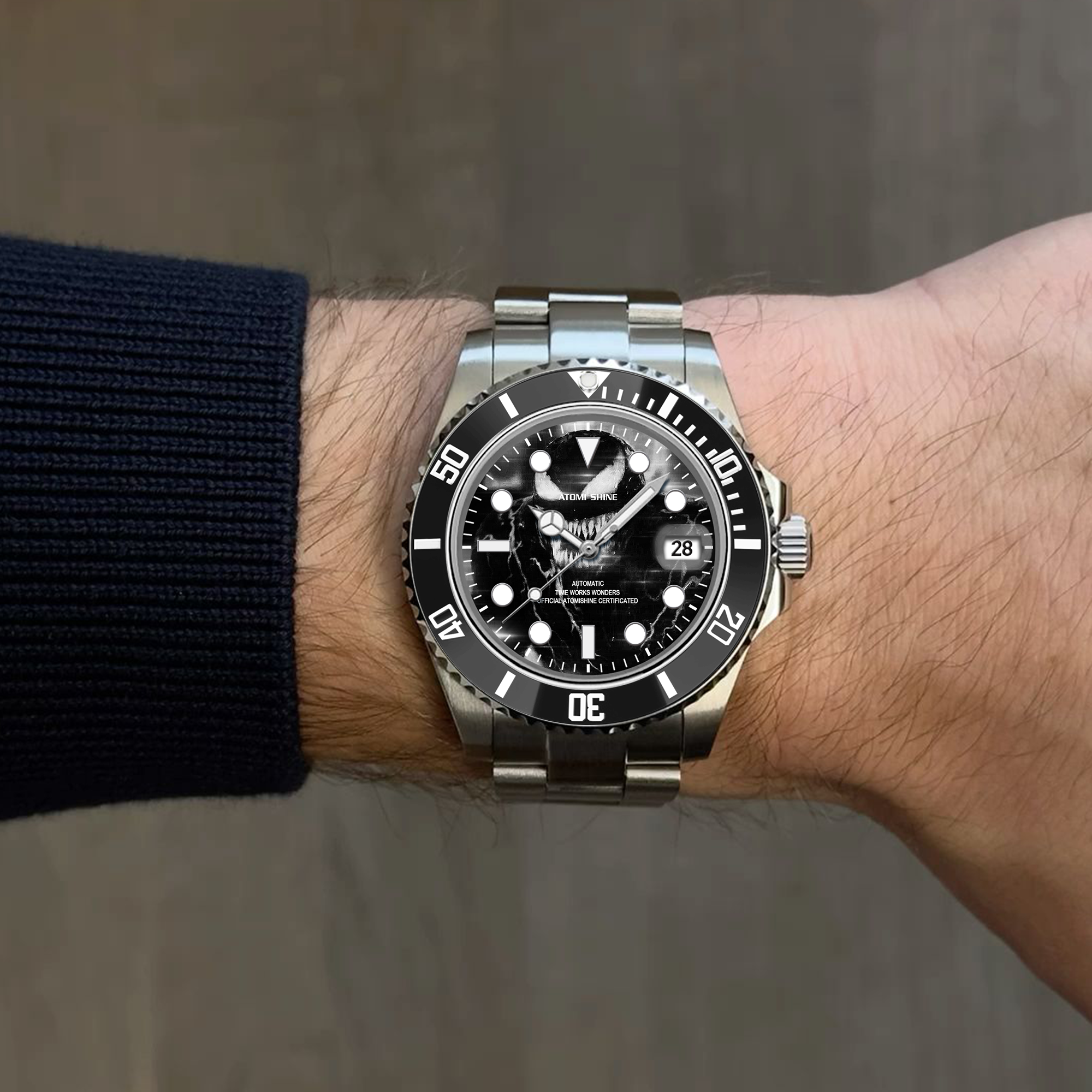 RELOJ CLÁSICO HYDROCORE