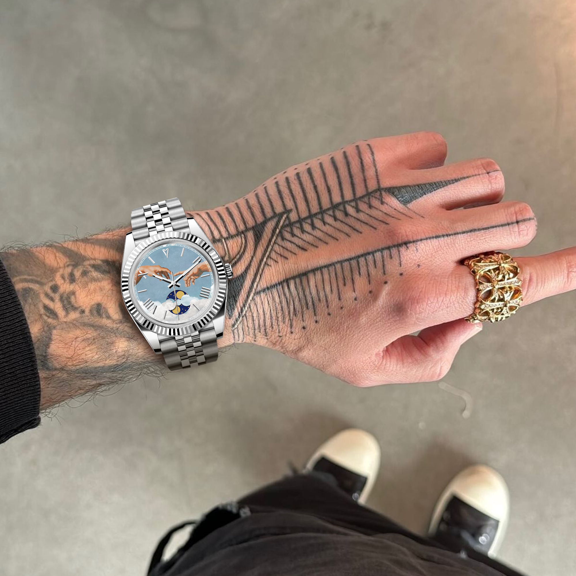 EONDATE MAXI MOON-PHASE WATCH