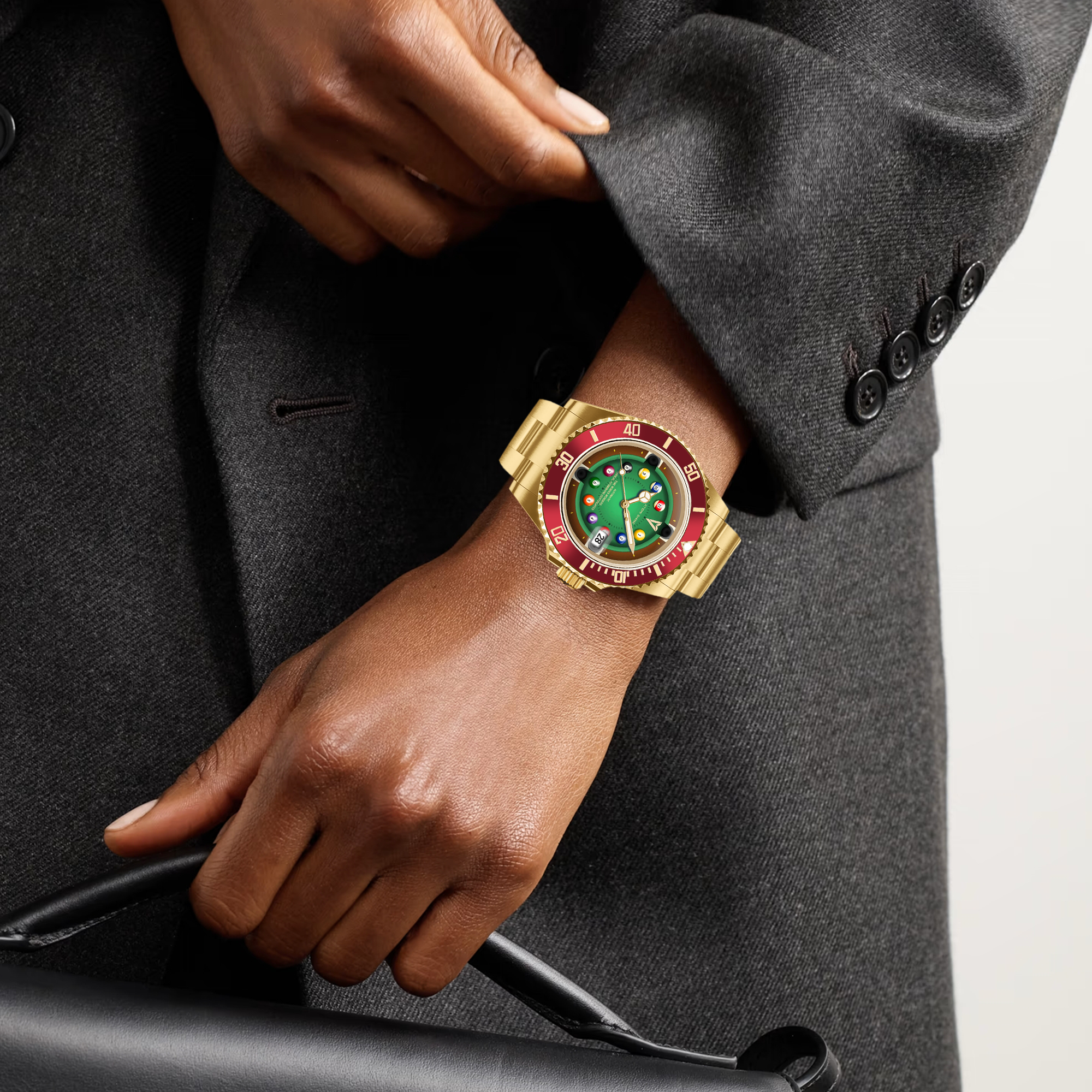 RELOJ CLÁSICO HYDROCORE