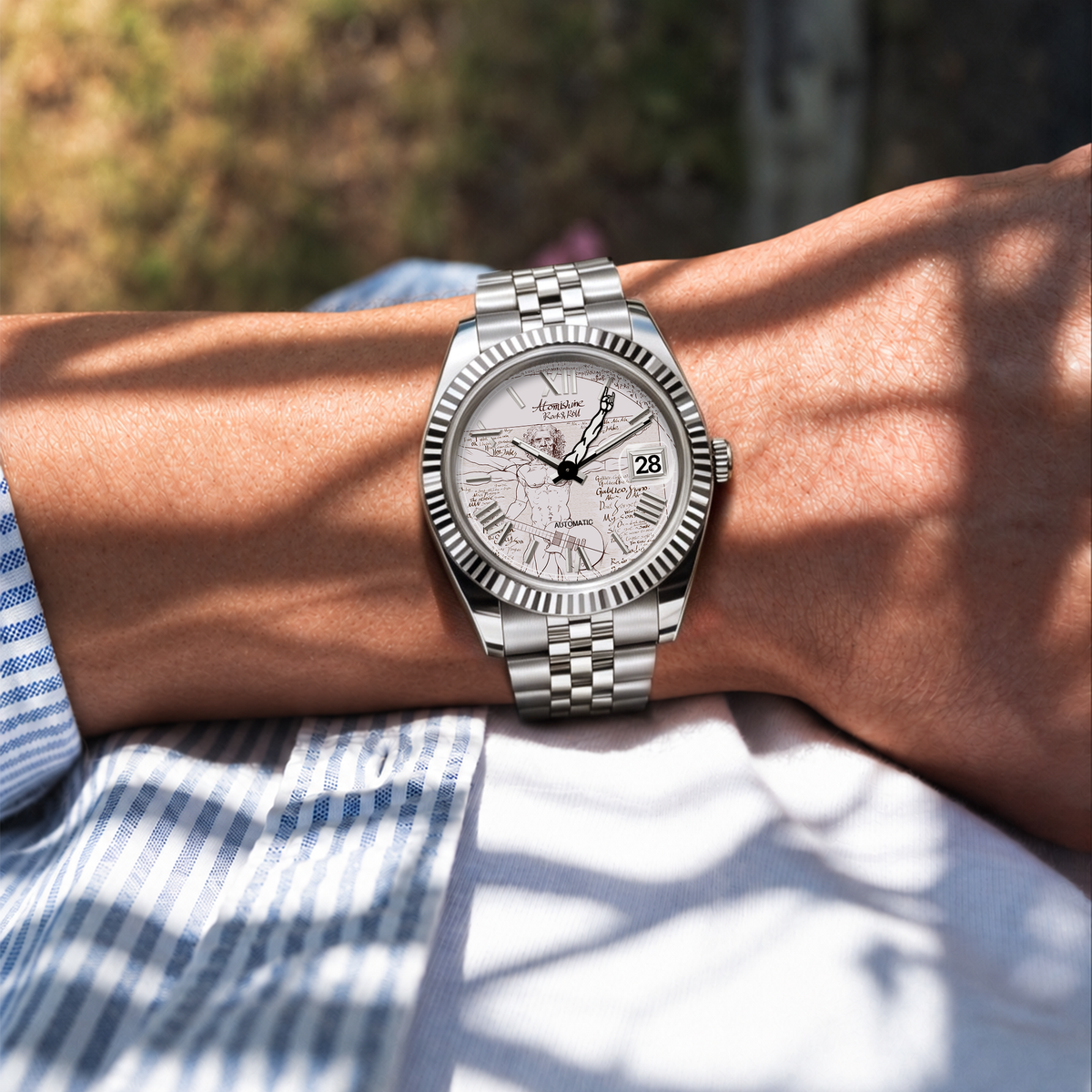 EONDATE MAXI CLASSIC WATCH