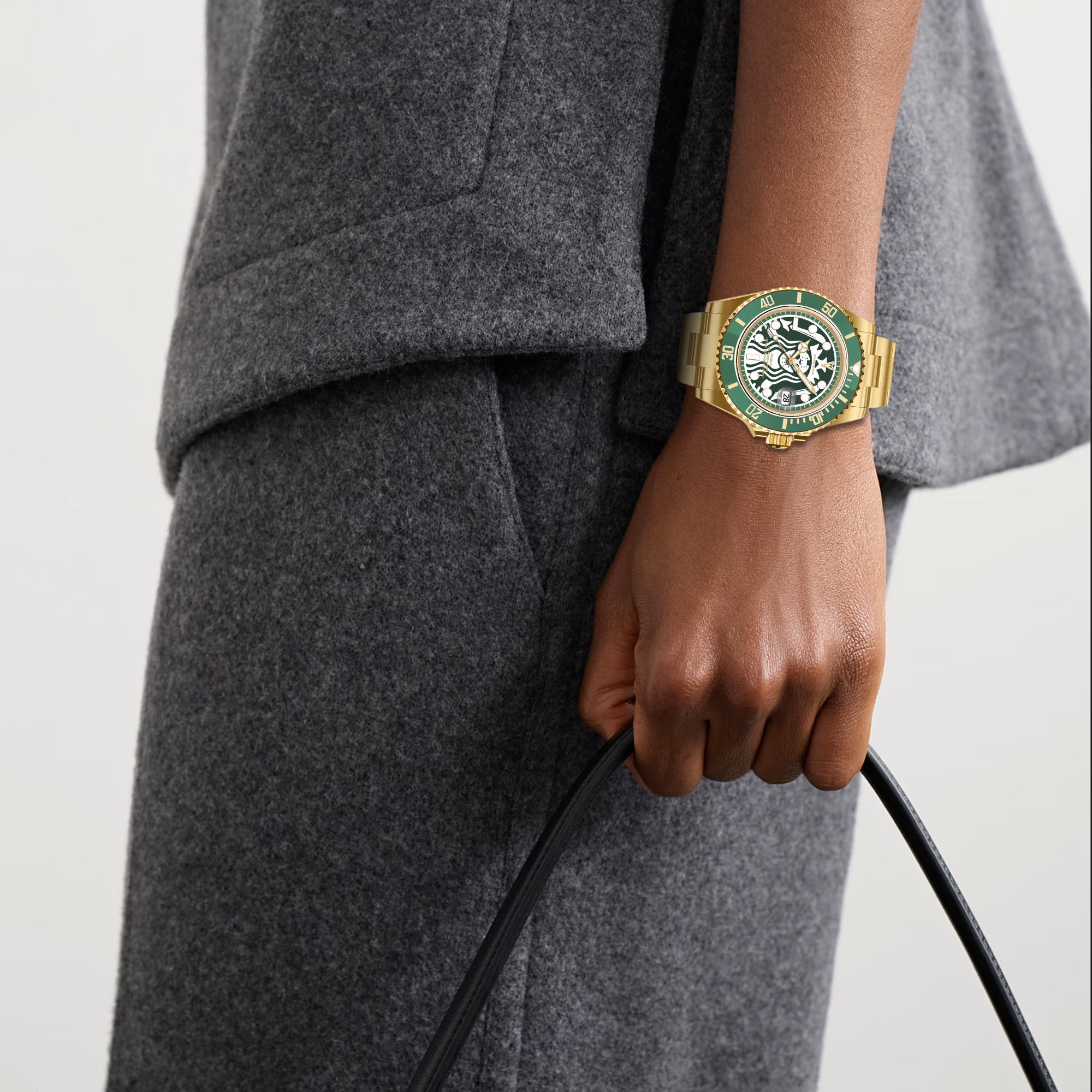 RELOJ CLÁSICO HYDROCORE