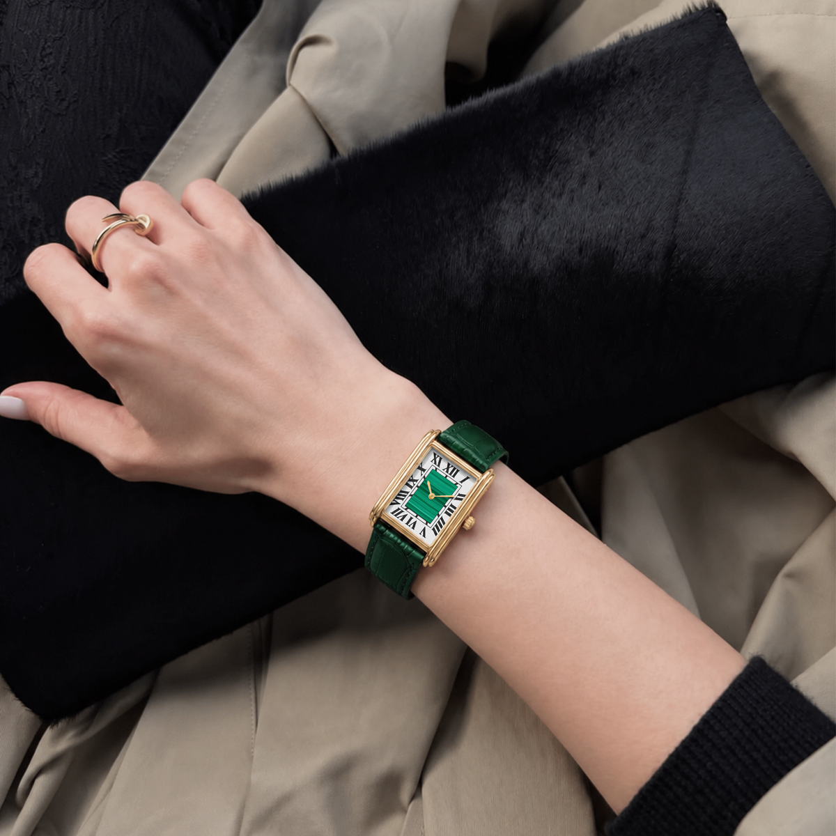 MICRO MONOLITH WATCH