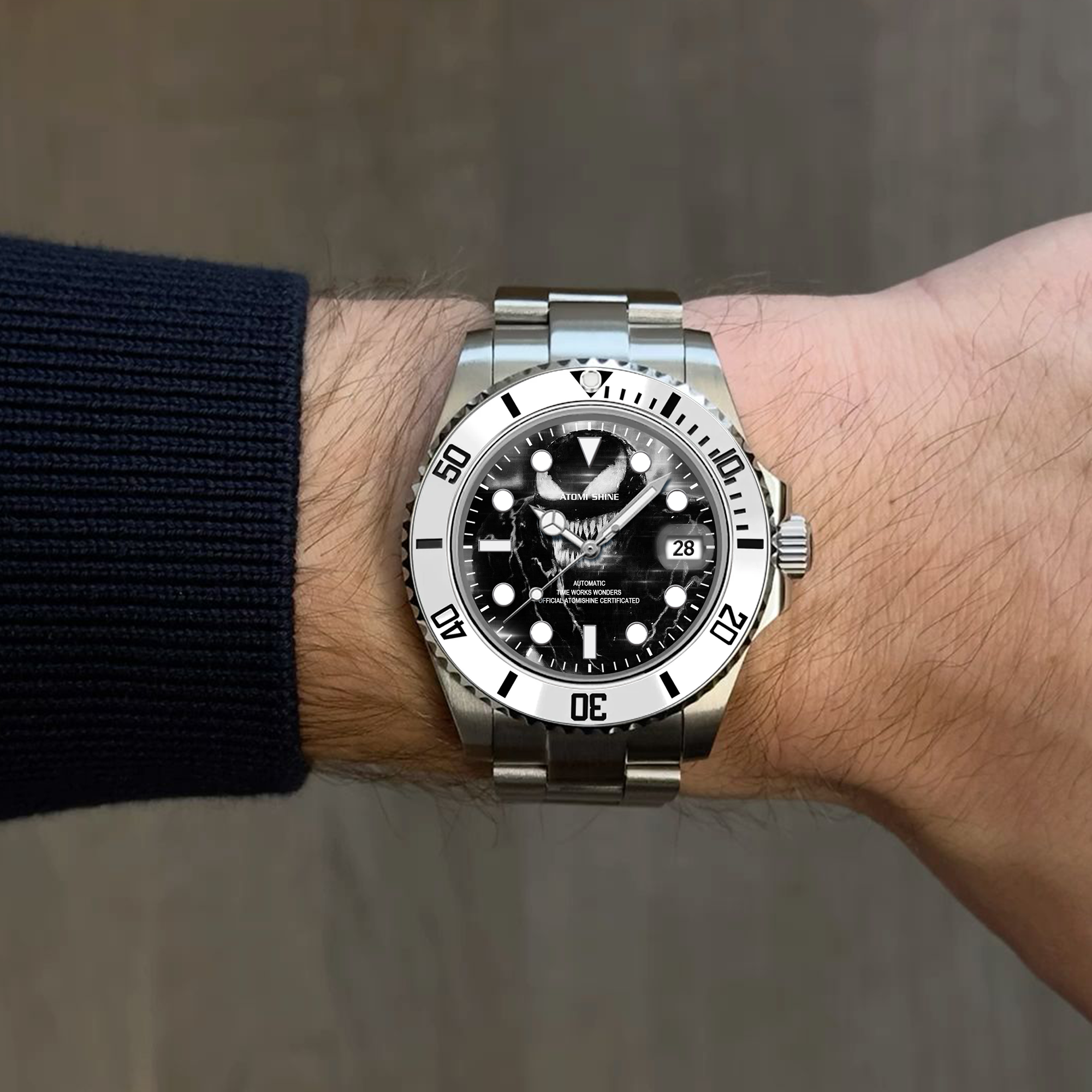 RELOJ CLÁSICO HYDROCORE