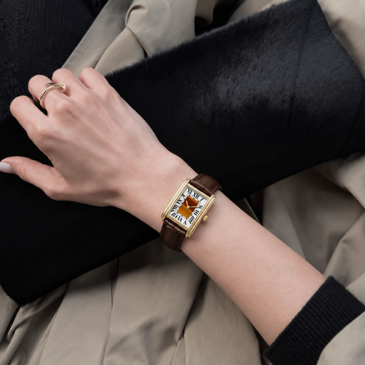 MICRO MONOLITH WATCH