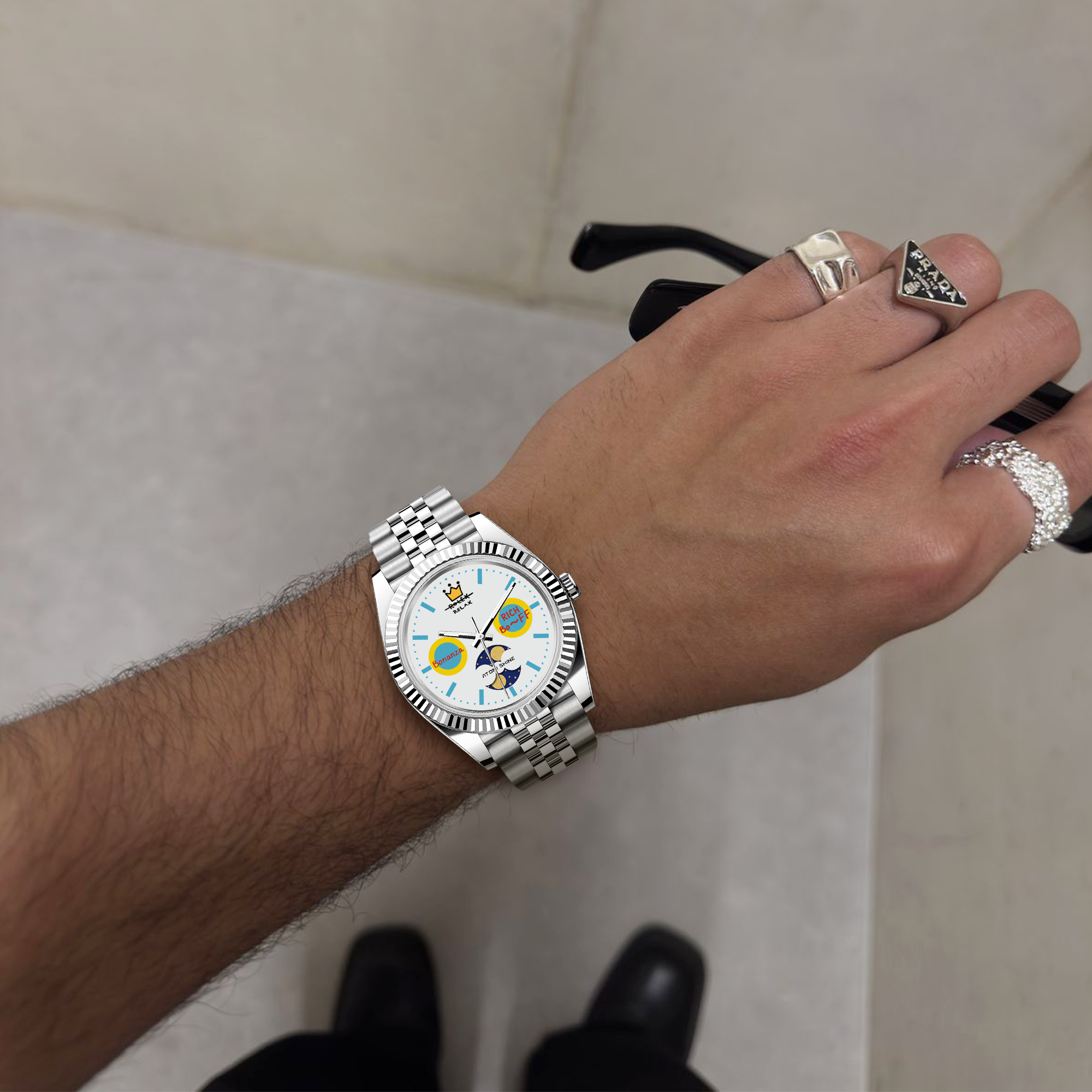 EONDATE MAXI MOON-PHASE WATCH