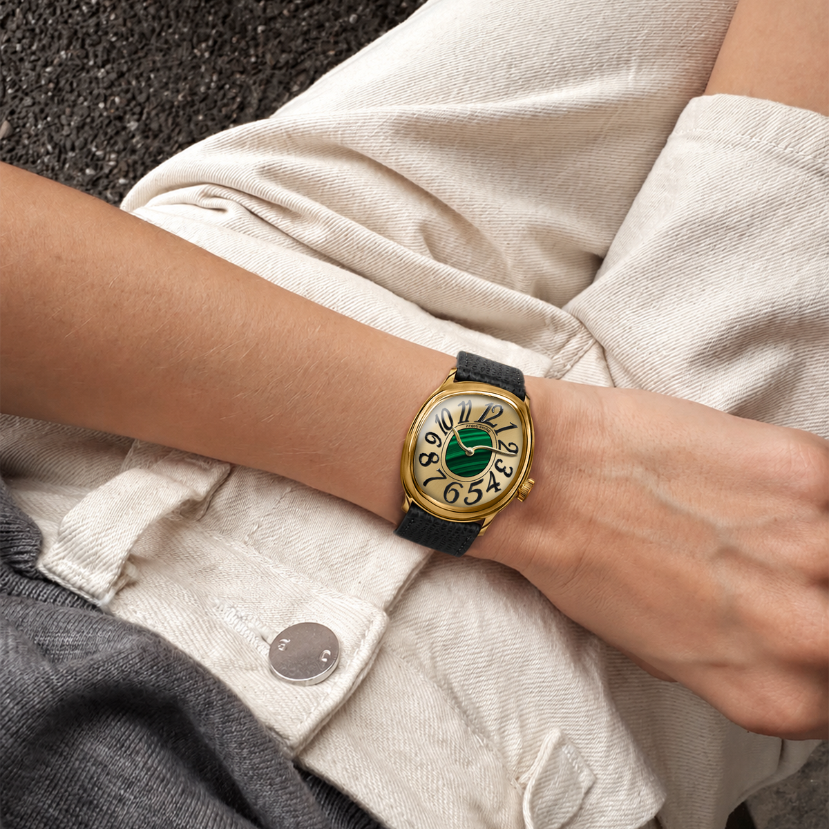 ILLUSION CLASSIC WATCH