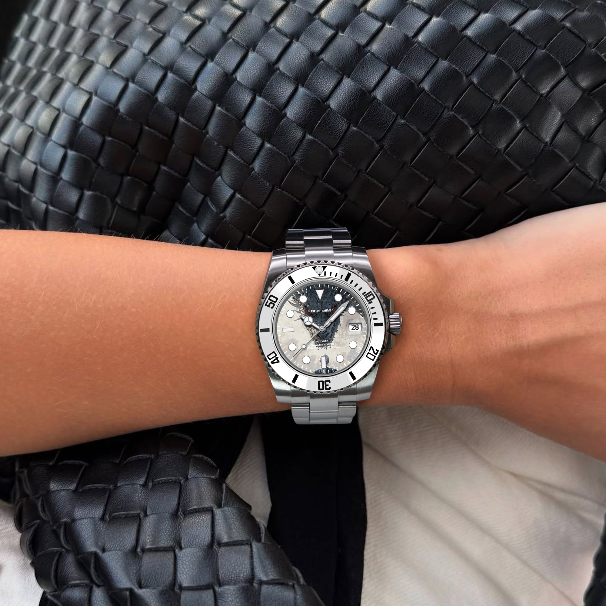 RELOJ CLÁSICO HYDROCORE