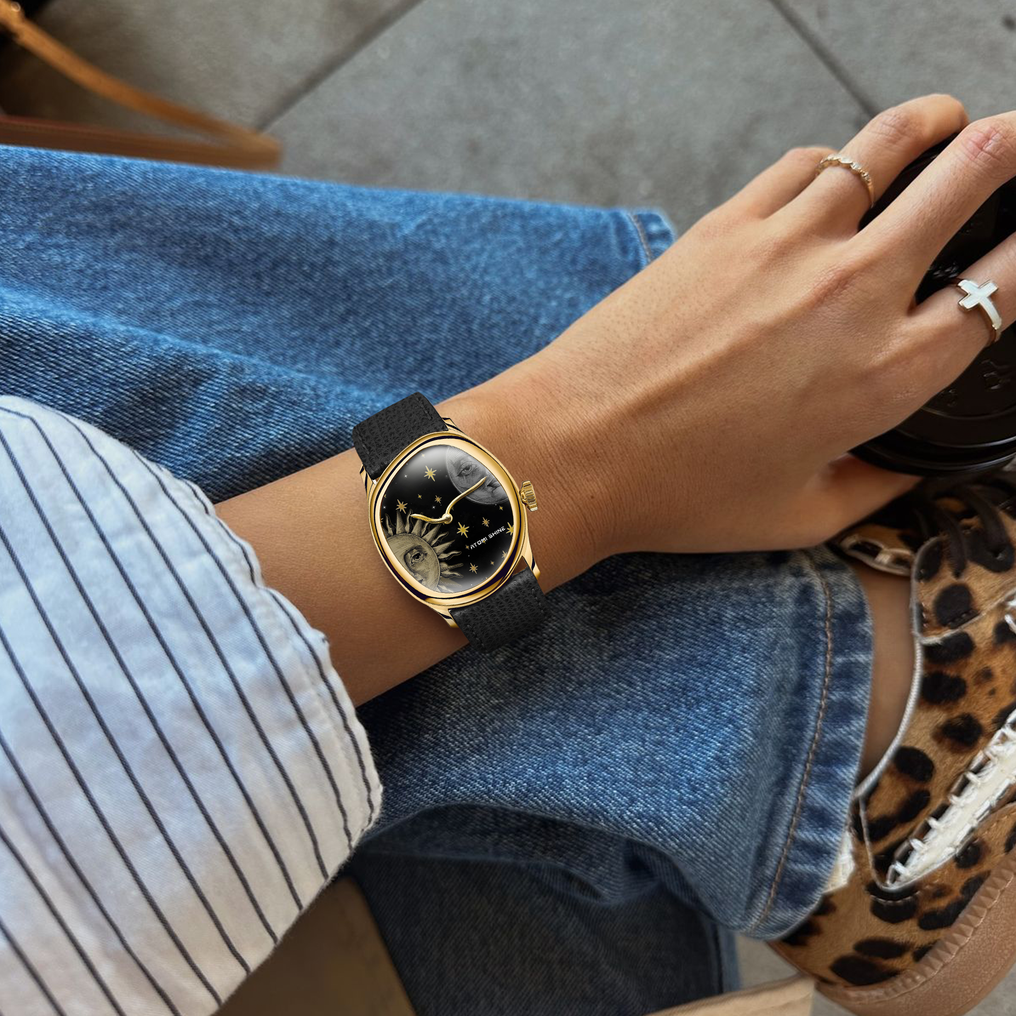 ILLUSION CLASSIC WATCH