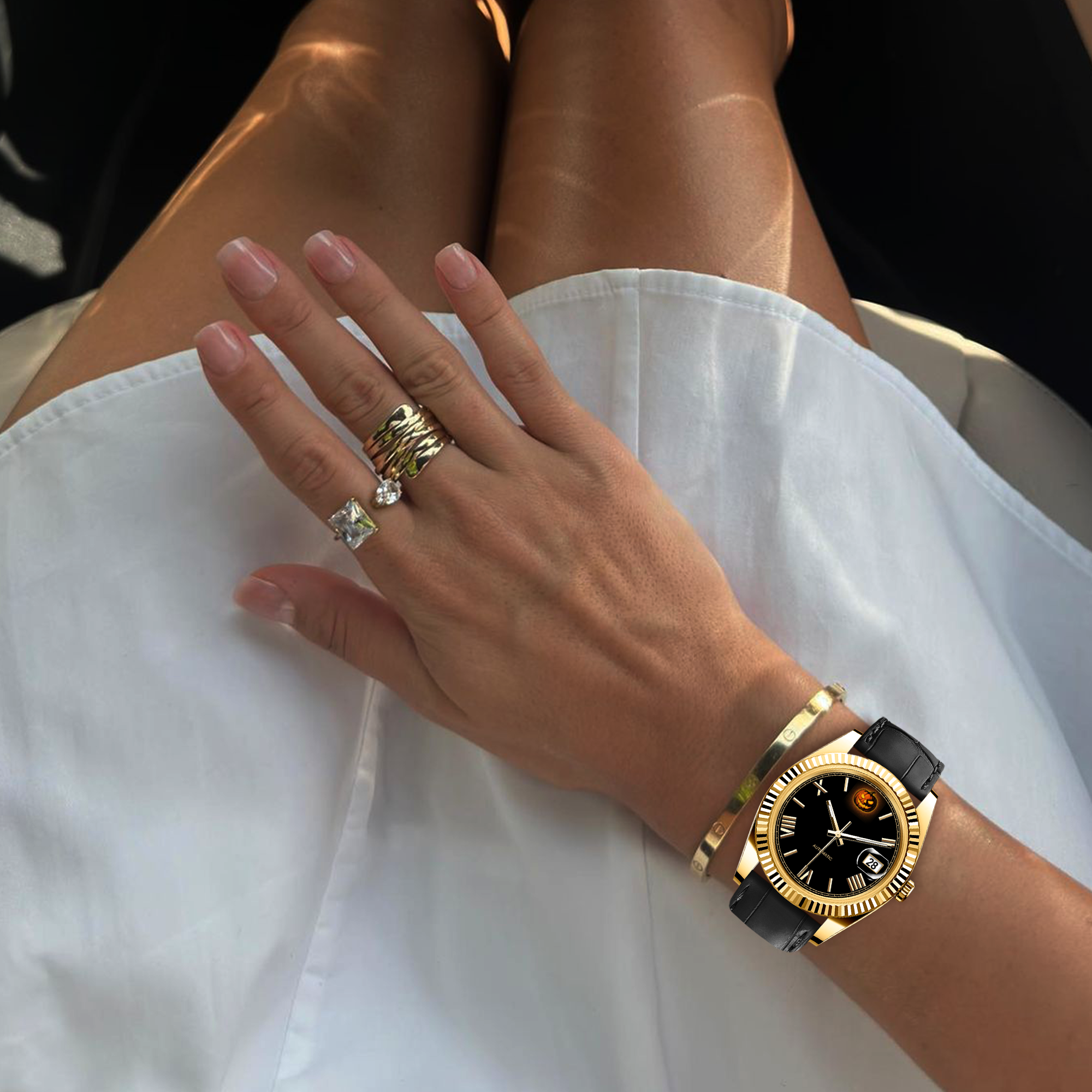 EONDATE MAXI CLASSIC LEATHER WATCH