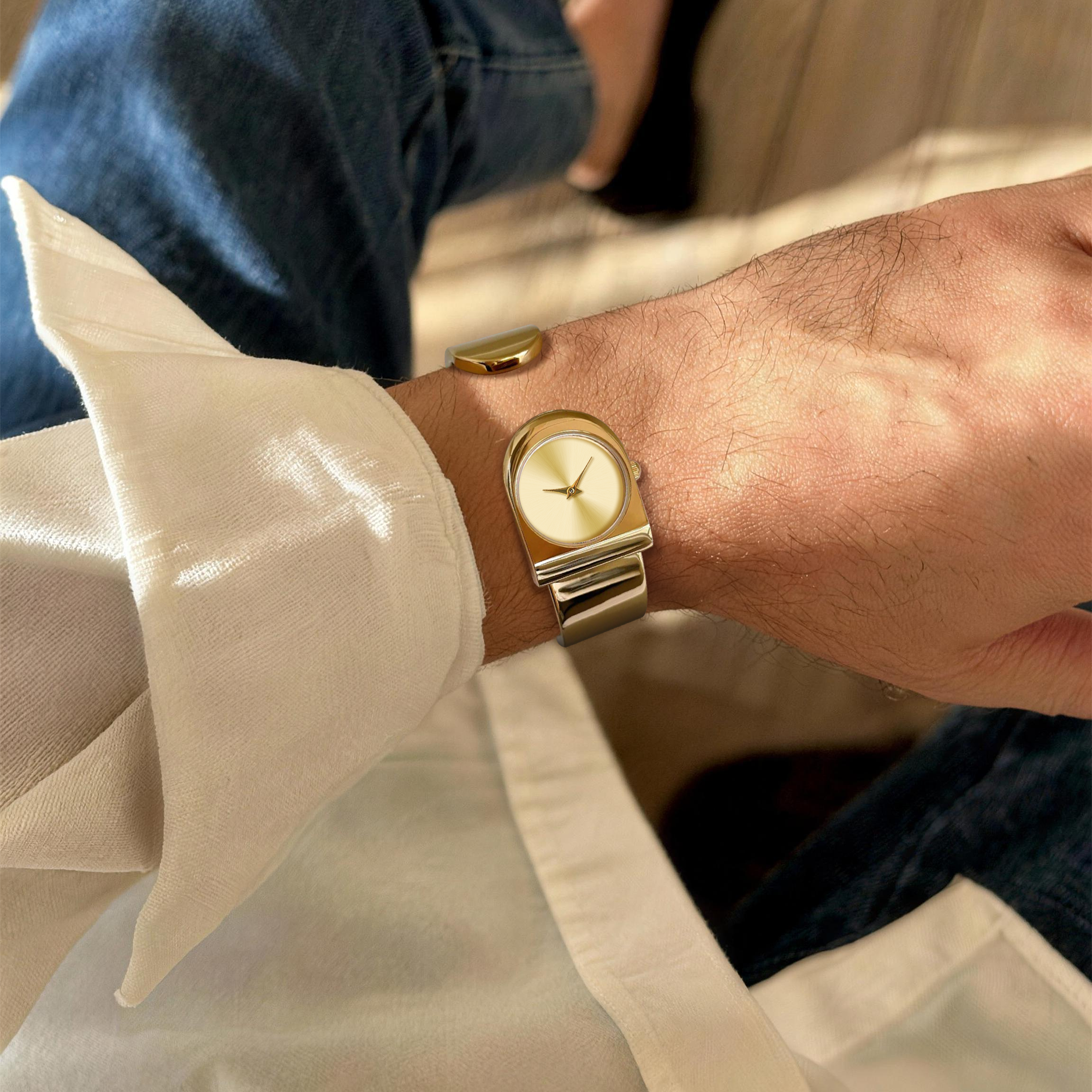 ARMILLARY KLASSISCHE UHR