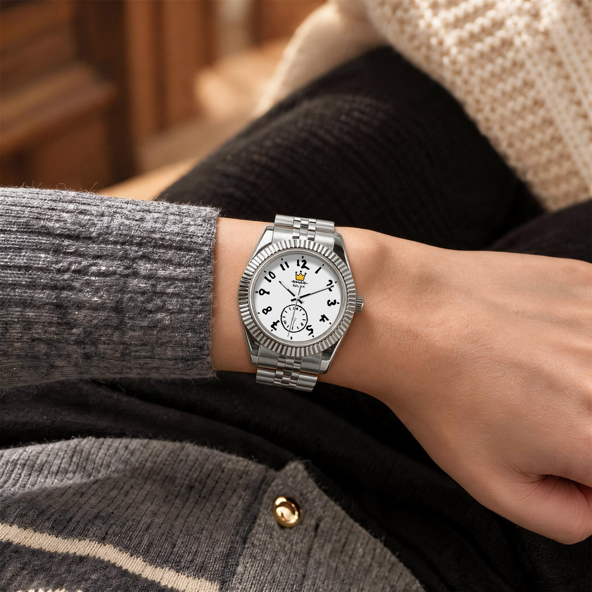 EONDATE MAXI CLASSIC WATCH