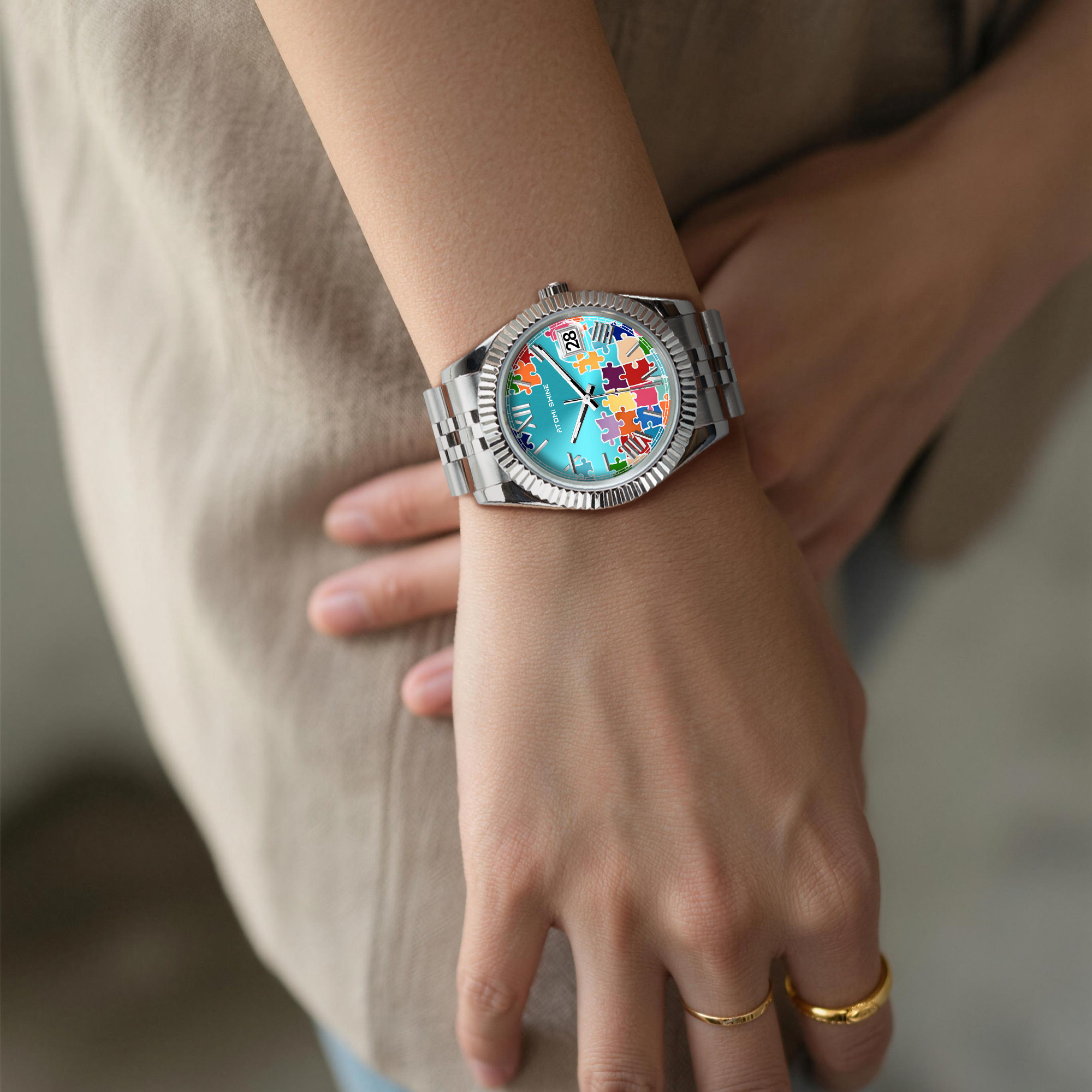 EONDATE MAXI CLASSIC WATCH