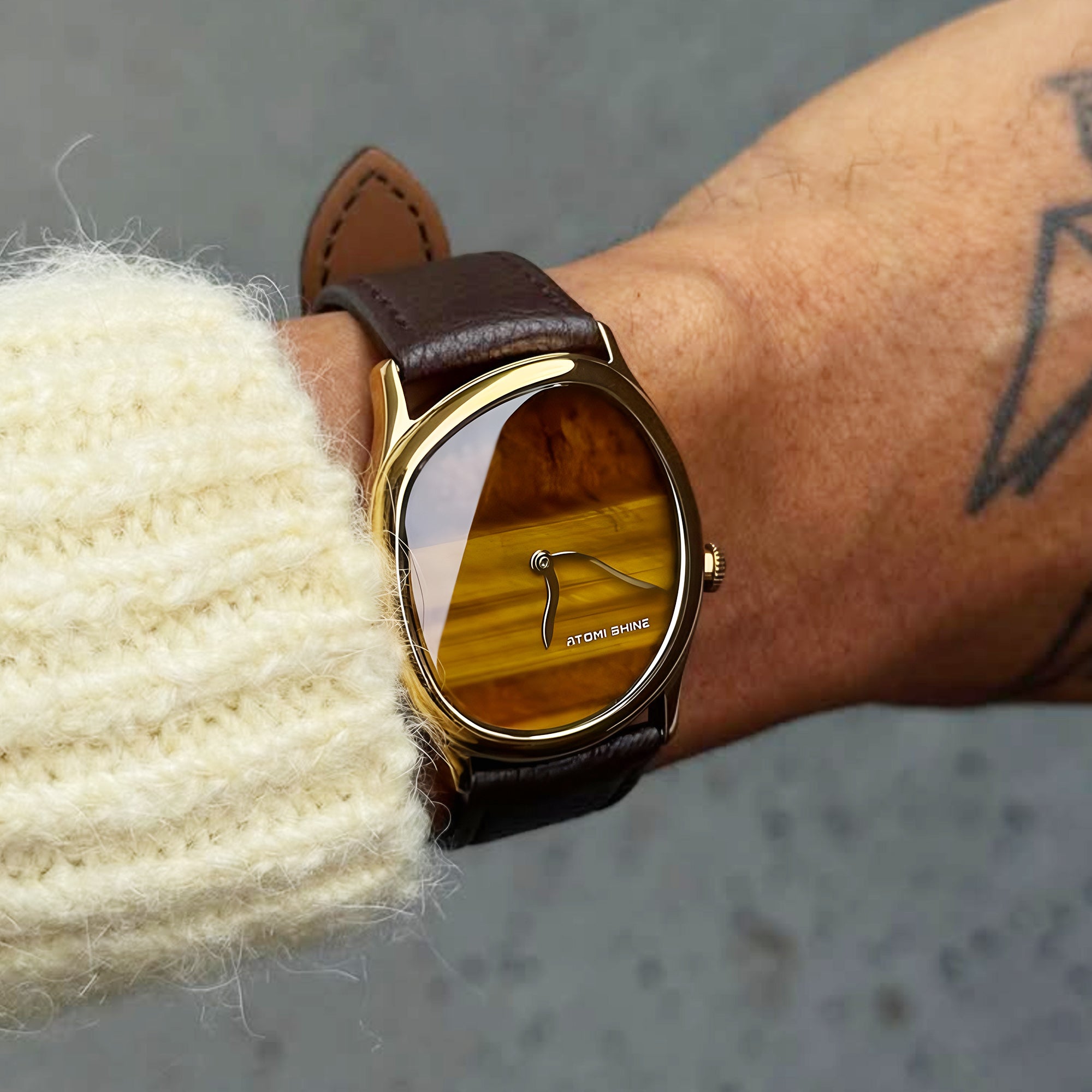 ILLUSION CLASSIC WATCH