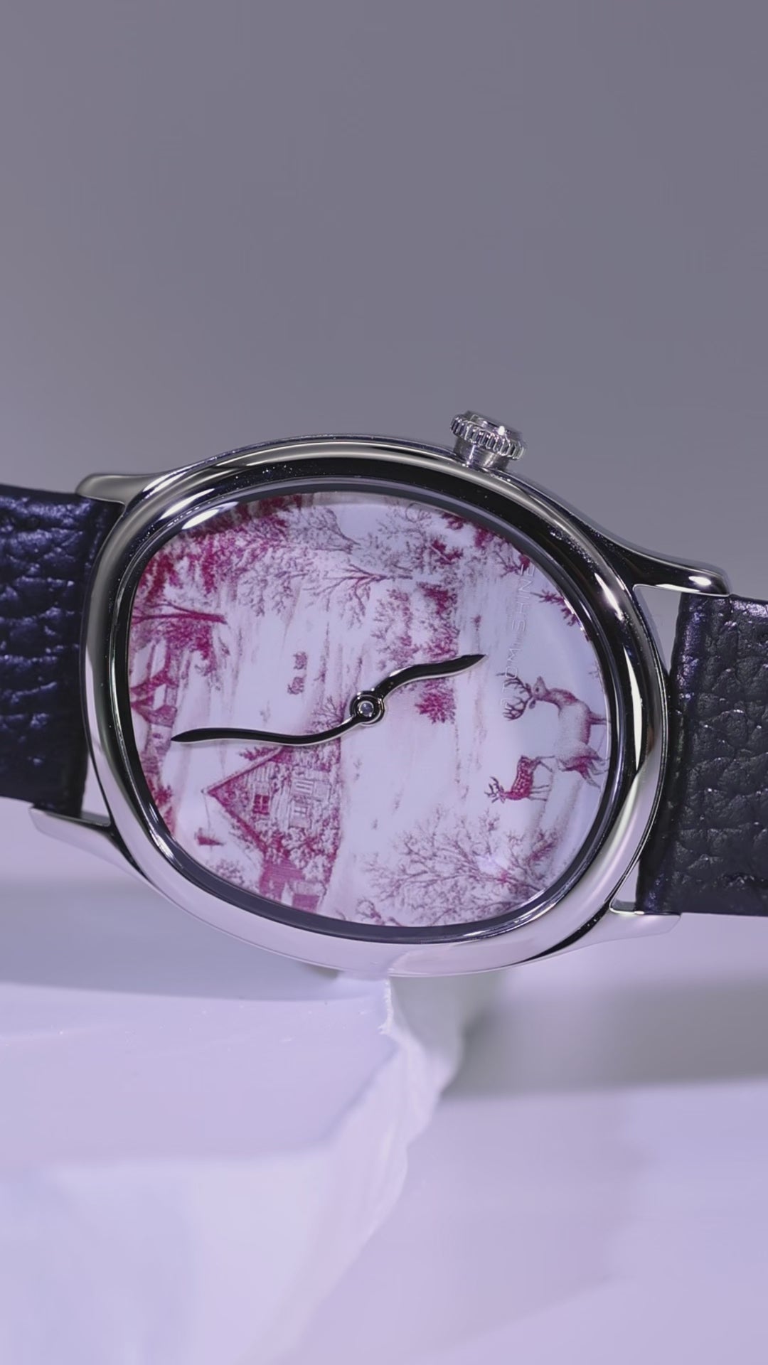 ILLUSION CLASSIC WATCH 34×38mm, Silent Frost